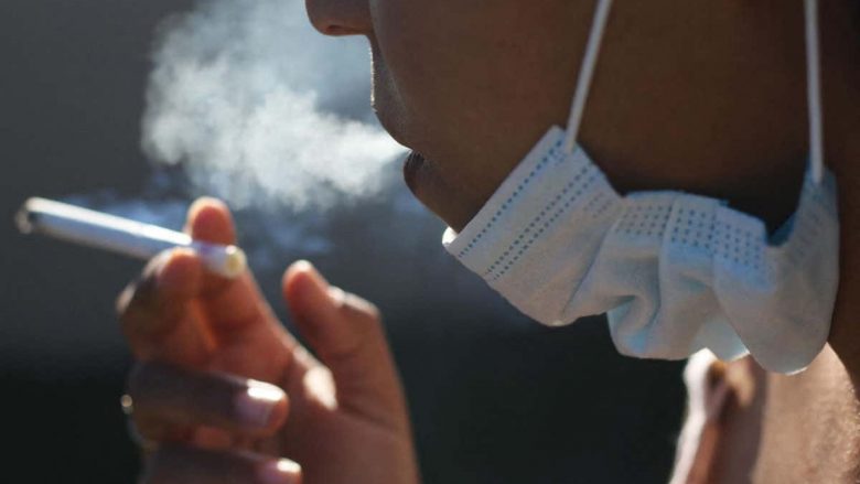 Rreth një milion britanikë raportohet të kenë lënë duhanin gjatë pandemisë së coronavirusit