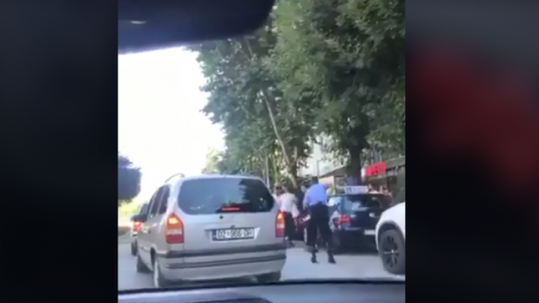 Policia me detaje shtesë për sulmin e policëve në Mitrovicë