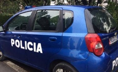 Arrestohen dy policë në Shqipëri, i kërkuan para dhe favore seksuale një gruaje