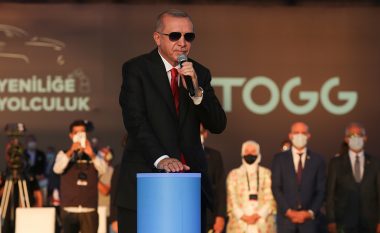 Erdogan vuri gurthemelin për fabrikën e parë të automjeteve vendase turke