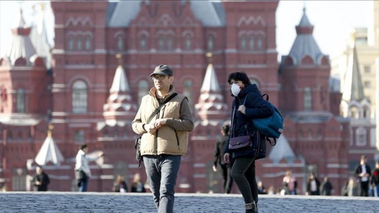 Rusia raporton mbi 6 mijë raste ditore me COVID-19 për tre javë radhazi