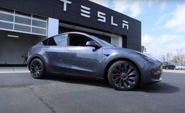 Në Gjermani fillon prodhimi i Tesla Model Y me pakon e re të baterive BYD