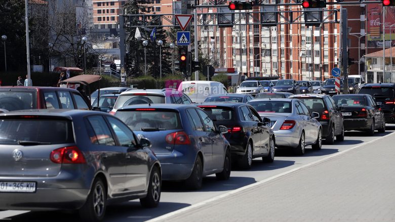 Hyrja me vetura në Prishtinë do të bëhet me pagesë për banorët e qyteteve të tjera