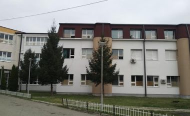 Vdesin katër pacientë në Gjakovë, dy të konfirmuar me COVID-19 e dy të dyshuar