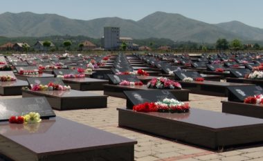 Familjarët e të vrarëve në luftë kërkojnë që serbët dhe Serbia të gjykohen për krimet në Kosovë