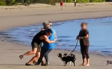 Kërkohej prej kohësh, policët e “maskuar” si vrapues arrestojnë mashtruesin botëror në plazhin e Sydney