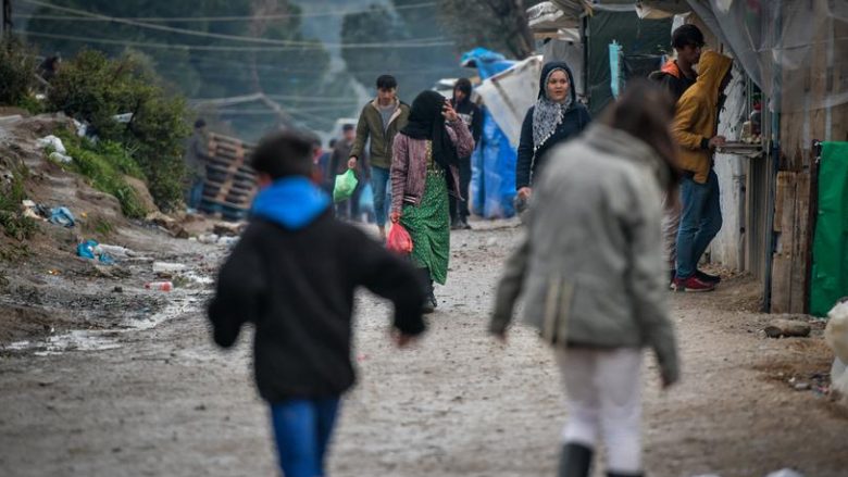 Frikë se në kampin më të madh të refugjatëve në Evropë mund të shpërthejë COVID-19