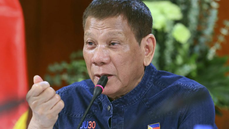 Presidenti i Filipineve del vullnetar për ta marrë vaksinën ruse kundër COVID-19