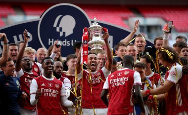 Arsenali triumfon me rikthim ndaj Chelseat dhe fiton Kupën FA