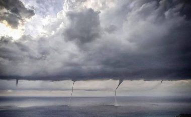 Videot spektakolare tregojnë tornadon afër Sicilisë