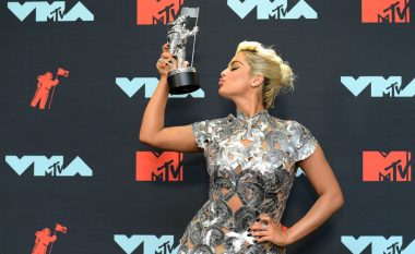 Bebe Rexha do të prezantojë në spektaklin e madh të ndarjes së çmimeve, MTV Video Music Awards 2020