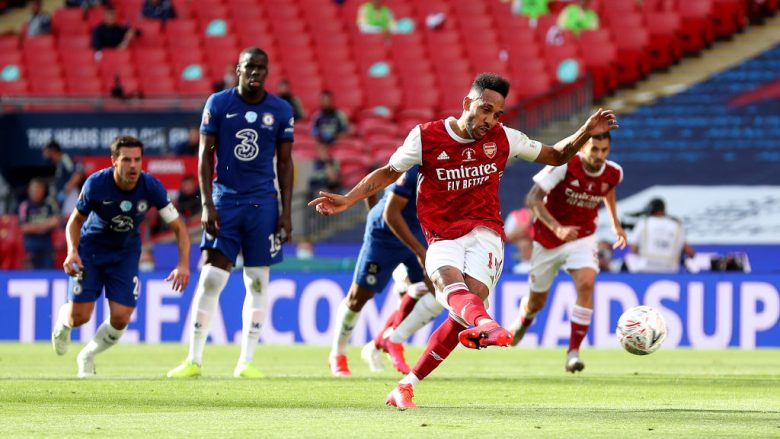 Aubameyang zbulon se refuzoi Barcelonën për të qëndruar te Arsenali