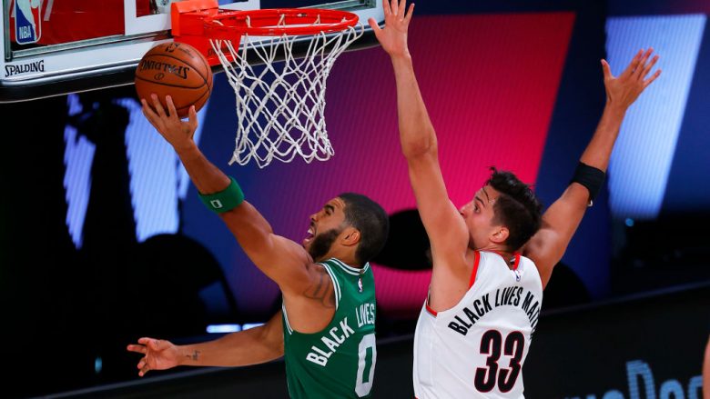Boston Celtics dhe Houston Rockets fitojnë ndeshjet kryesore të mbrëmjes në NBA