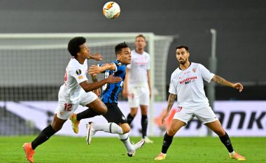 Sevilla – Inter, mbyllen 45 minutat e para të finales në EL – shënohen katër gola, por gjithçka e barabartë