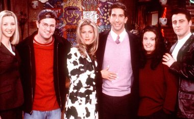 Arsyet përse seriali “Friends” është shtyer për vitin 2021