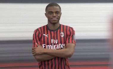 Zyrtare: Milan nënshkruan me Pierre Kalulu