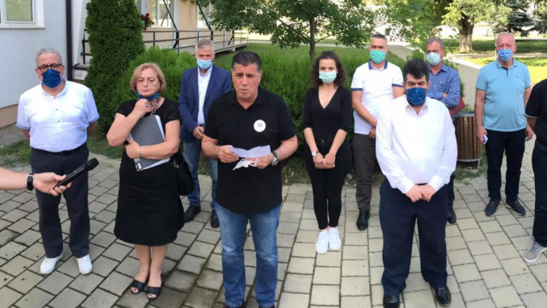 Lutfi Haziri: Lajm shpresëdhënës, 27 të shëruar nga COVID-19 në Gjilan
