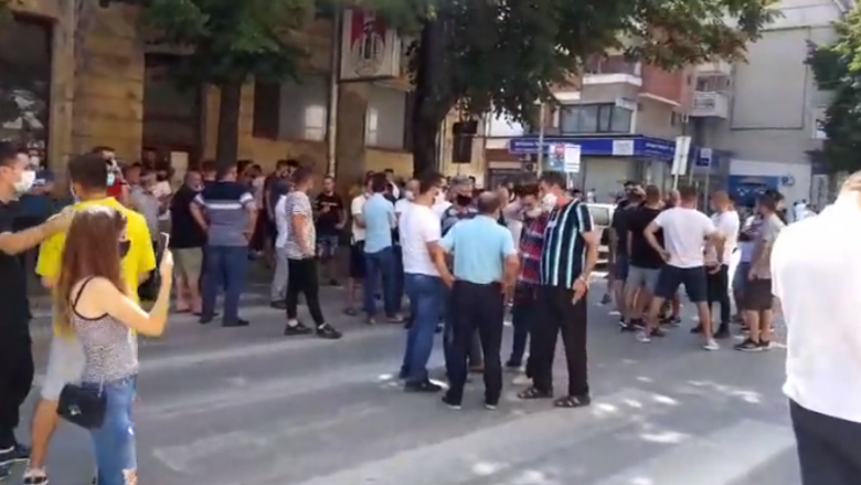 Kumanovë, protestohet kundër shtrenjtimit të energjisë elektrike