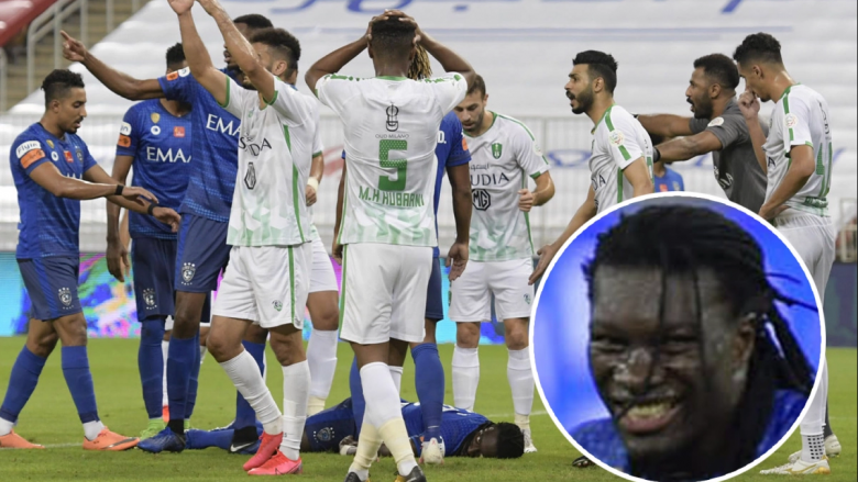Panik në futbollin arab, Batefimbi Gomis bie në fushë pasi humb ndjenjat