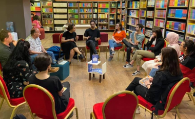 Klubi i leximit “Dukagjini Book Club” ju fton për diskutim të librit “Getsbi i madh”