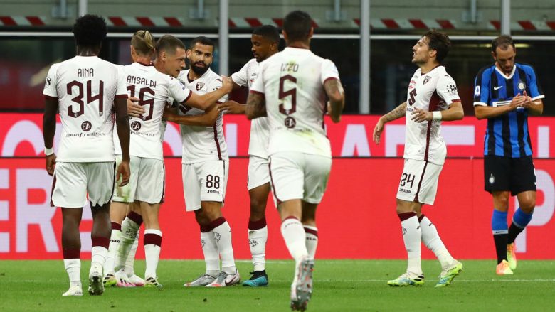 Dy futbollistë të Torinos dhe një i Brescias dalin pozitivë me coronavirus