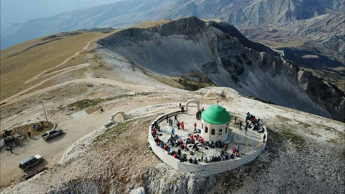 Pelegrinazhi i madh bektashian: Abaz Aliu dhe Mali i Tomorrit