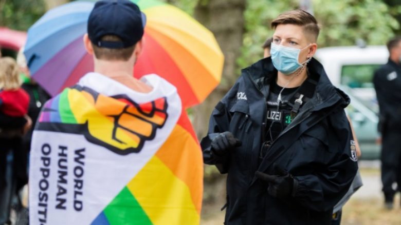 Tre mijë policë gjerman angazhohen në protestën kundër coronavirusit