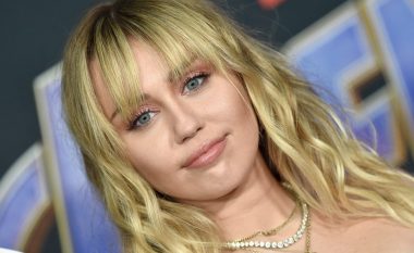 Miley Cyrus tregon datën e publikimit të këngës së re
