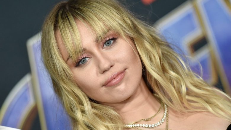 Miley Cyrus tregon datën e publikimit të këngës së re