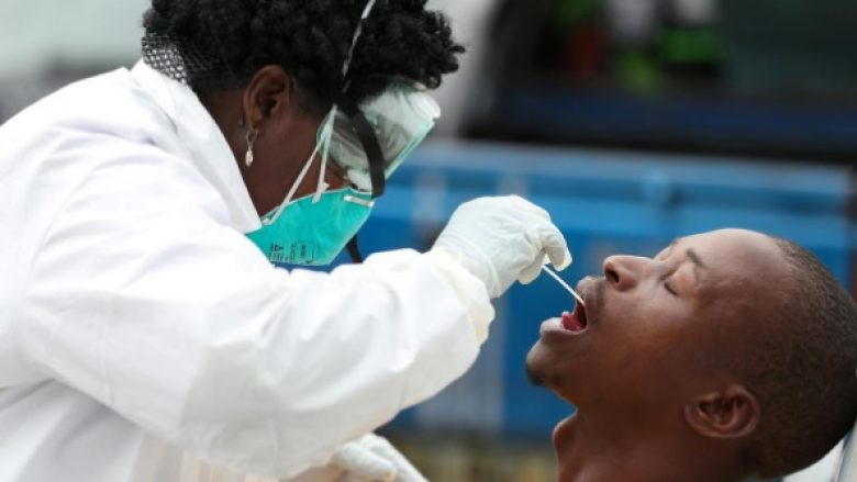 Afrika e Jugut arrin shifrën e 600 mijë të infektuarve me coronavirus
