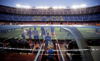 Katër kapitenët dhe Luis Suarez synojnë të qëndrojnë te Barcelona