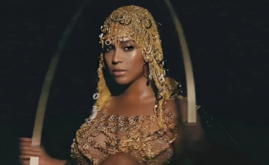 Në “Black is King”, Beyonce sërish vishet nga stilistët shqiptarë Kujta & Meri