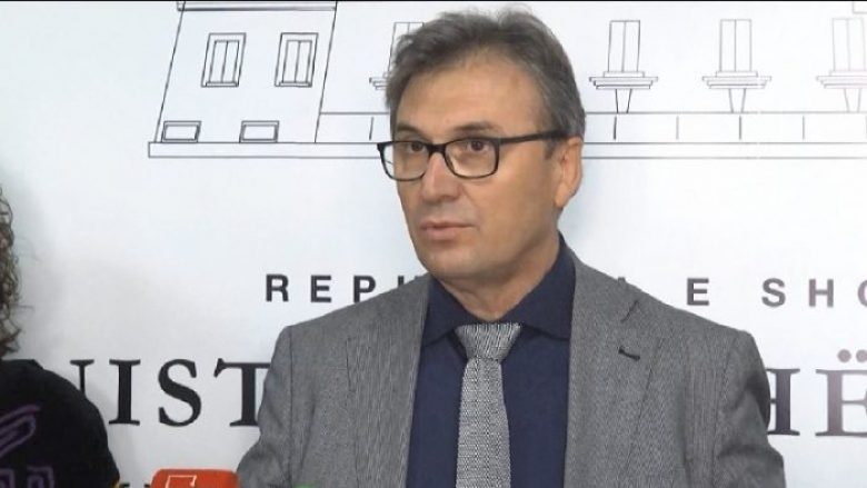 Drejtori i Urgjencës Kombëtare në Shqipëri: Rusia nuk i ndoqi procedurat standarde për vaksinën