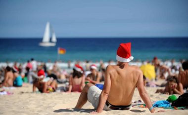 Australia u kërkon qytetarëve të anulojnë planet për festat e Krishtlindjeve