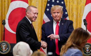 Trump: Liderët botërorë kërkojnë ndihmën time kur bëhet fjalë për Erdoganin