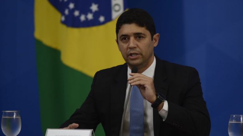 I gjashti në qeveri, një tjetër ministër brazilian rezulton pozitiv me coronavirus