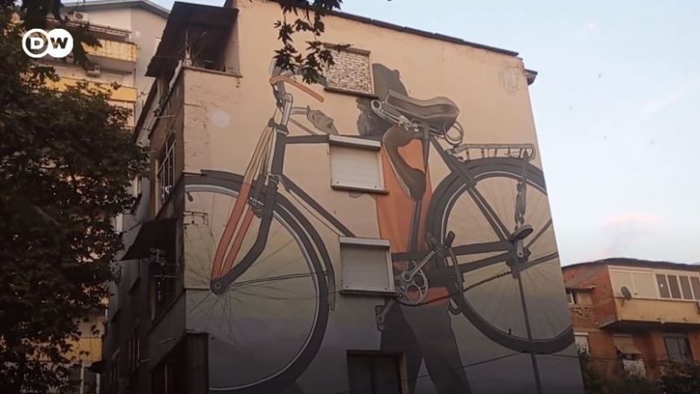 Tirana dhe Shkupi: Arti i rrugës në dy kryeqytete