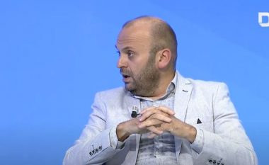 Mushkolaj: Isa Mustafa me lehtësi po e pranon koalicionin me PDK-në