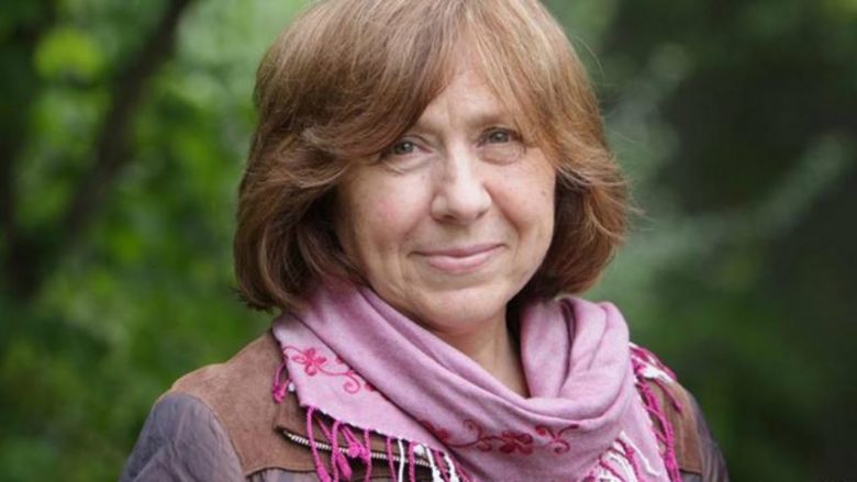 Arrestohet nobelistja Svetlana Alexievich