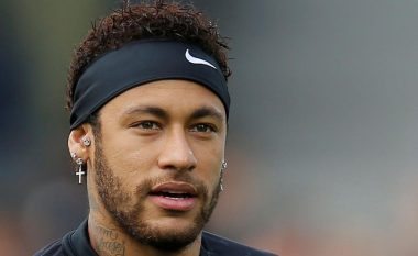 Goditja e fundit për Neymarin – Nike ndërpret bashkëpunimin 15-vjeçar me brazilianin