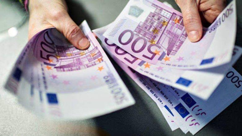 Dy raste të parave të falsifikuara në Prishtinë