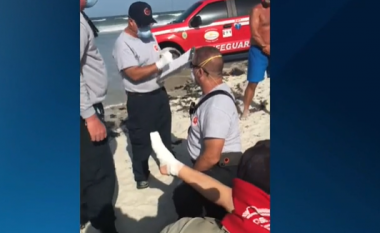 ‘Sërfistja’ 22 vjeçare nga Florida sulmohet nga një peshkaqen