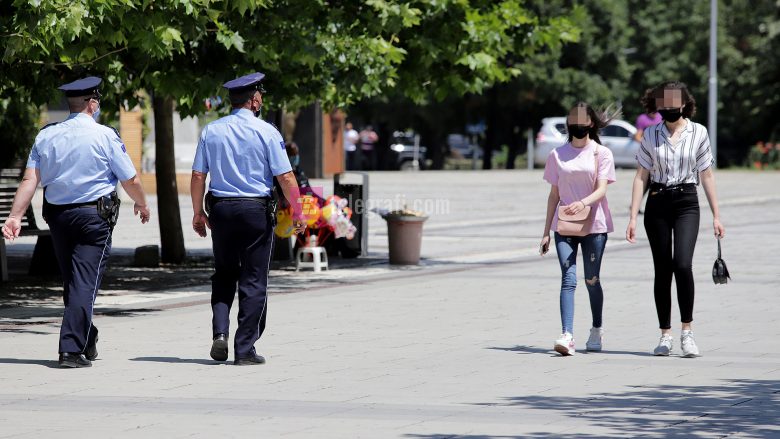 Nuk respektuan masat antiCovid, Policia dënoi 482 qytetarë
