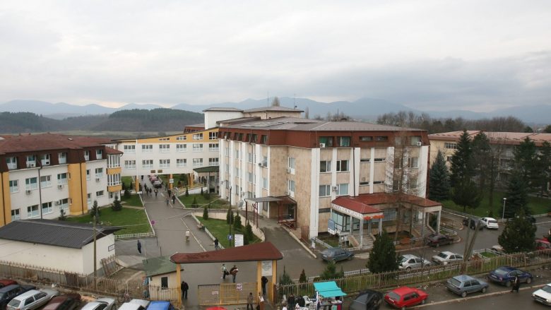 Në Spitalin e Gjakovës 25 pacientë me COVID-19