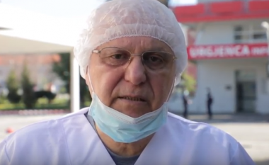 Mjeku shqiptar, thirrje të rinjve: Shmangni grumbullimet në plazhe e bare, po rrezikoni veten dhe të afërmit tuaj