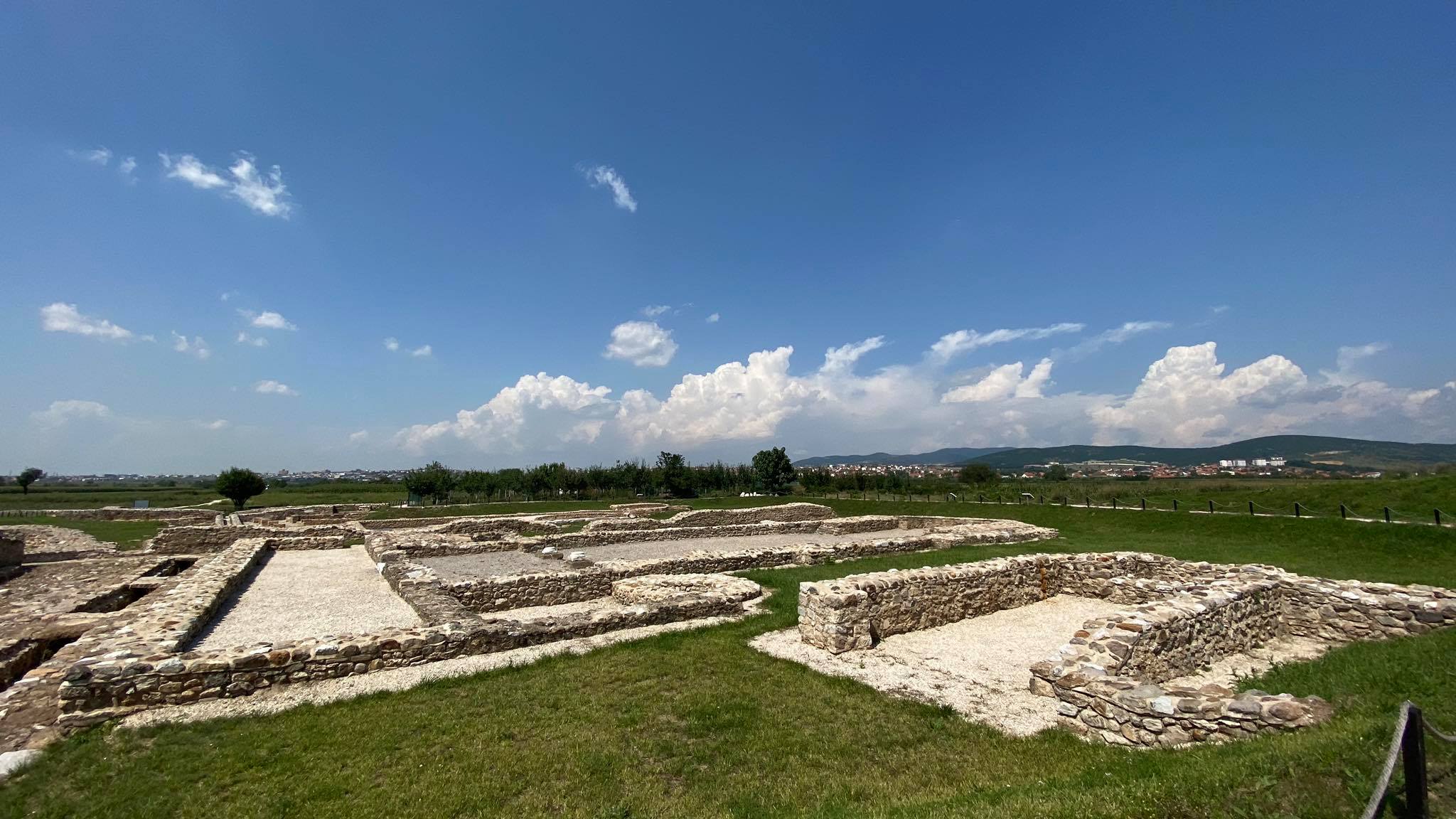 Ulpiana - një ndër qendrat më interesante arkeologjike në Kosovë -  Telegrafi - Telegrafi