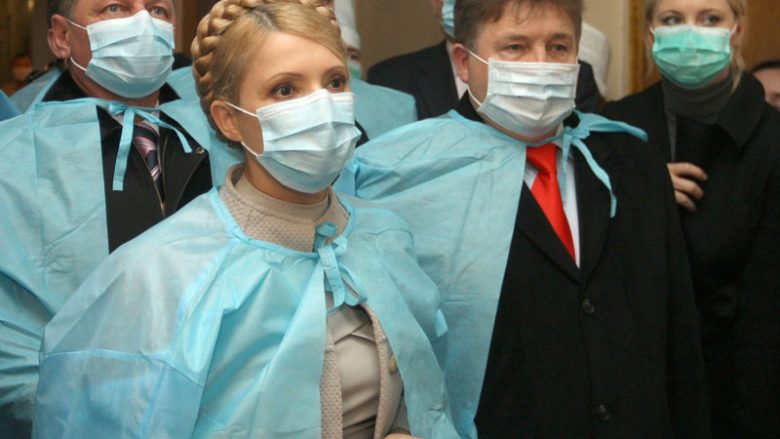 Timoshenko u diagnostifikua me COVID-19, bëhet për respirator
