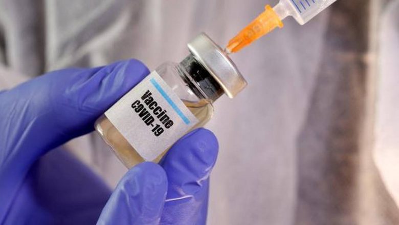 Vaksina e Oksfordit do të rinisë provat klinike të vaksinës kundër coronavirusit në Mbretërinë e Bashkuar