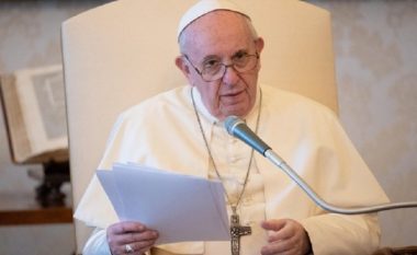 ​Papa Françesku përsëri apelon për shlyerjen e borxhit ndaj vendeve të varfra