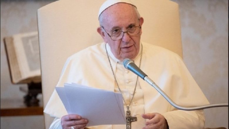 ​Papa Françesku përsëri apelon për shlyerjen e borxhit ndaj vendeve të varfra